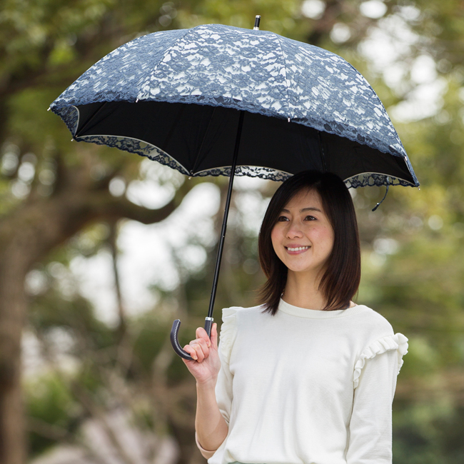 濃紺使用イメージ女性モデル1
